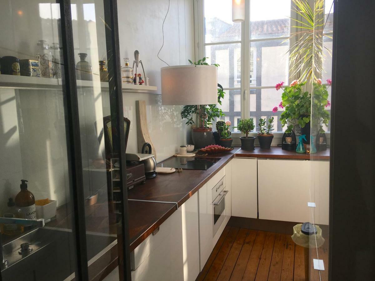 The Appart 90M2 Au Coeur De La Vieille Ville La Rochelle  Bagian luar foto